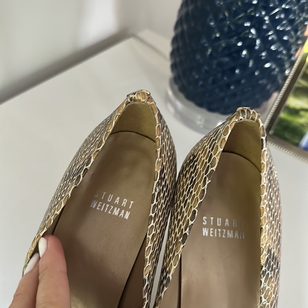 Stuart Weitzman Plainfield Pump - Worn Twice - image 2